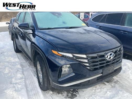 2022 Hyundai TUCSON SE