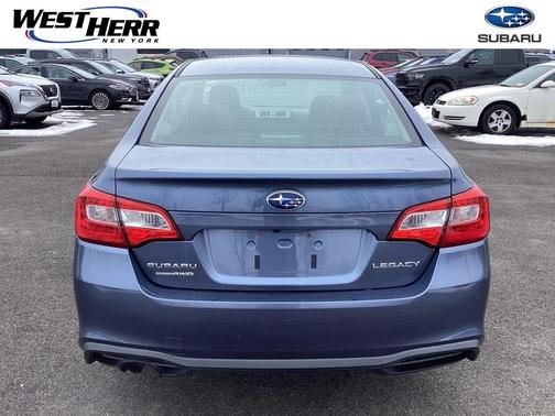 2018 Subaru Legacy 2.5i
