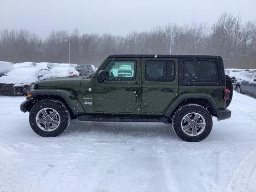 2023 Jeep Wrangler Sahara