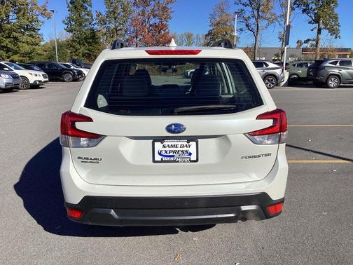2022 Subaru Forester 