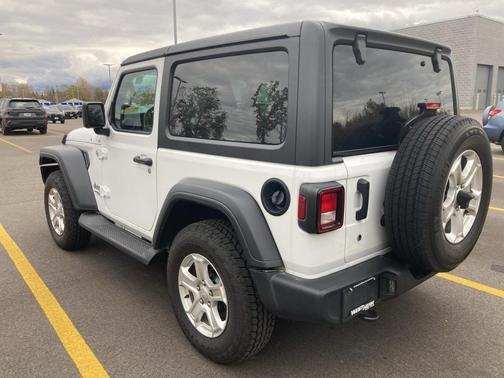 2020 Jeep Wrangler Sport