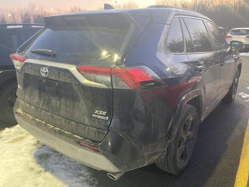 2020 Toyota RAV4 Hybrid XSE