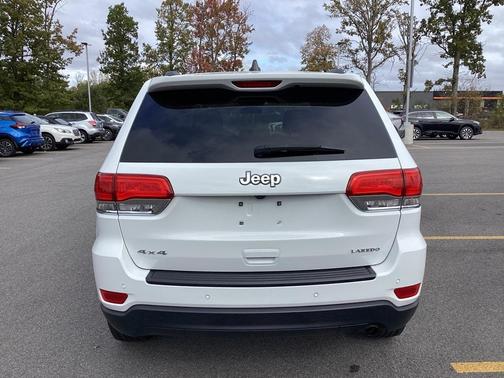 2019 Jeep Grand Cherokee Laredo E