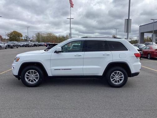 2019 Jeep Grand Cherokee Laredo E