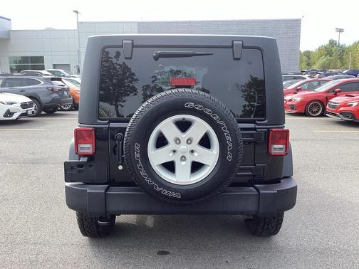 2017 Jeep Wrangler Unlimited Sport