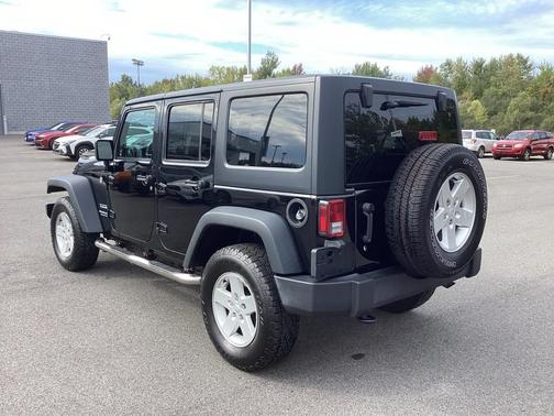 2017 Jeep Wrangler Unlimited Sport