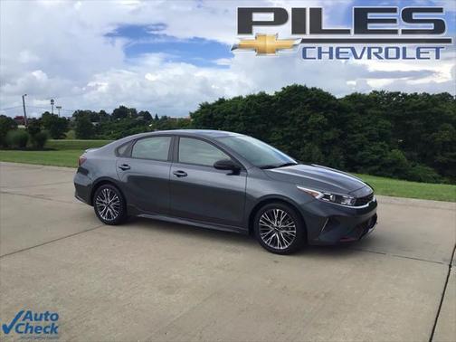 2023 Kia Forte GT-Line
