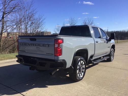 2024 Chevrolet Silverado 2500 Custom