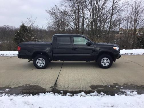 2023 Toyota Tacoma SR