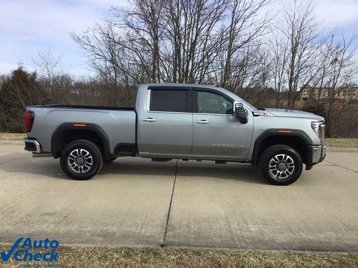 2024 GMC Sierra 2500 SLT