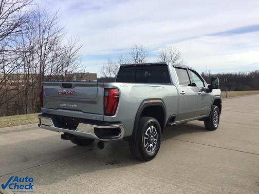 2024 GMC Sierra 2500 SLT