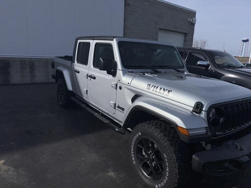 2024 Jeep Gladiator Willys