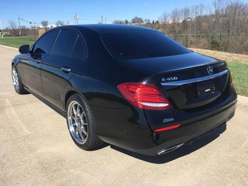 2019 Mercedes-Benz E-Class 4MATIC