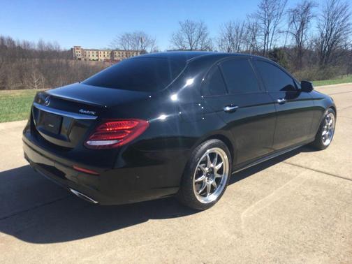 2019 Mercedes-Benz E-Class 4MATIC