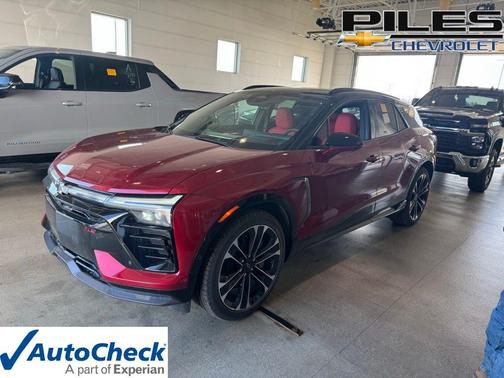 Radiant Red Tintcoat 2026 Chevrolet Blazer EV SS AWD