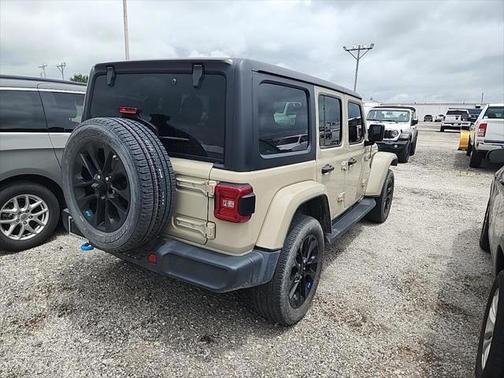 2022 Jeep Wrangler Unlimited 4xe Sahara