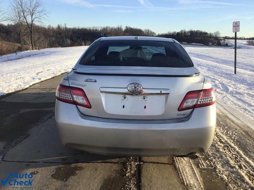 2010 Toyota Camry XLE
