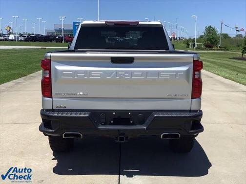 2022 Chevrolet Silverado 1500 Custom Trail Boss