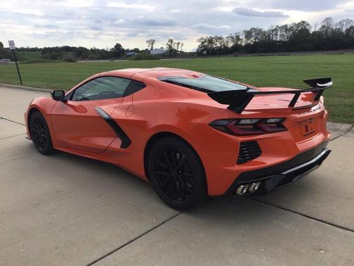 2026 Chevrolet Corvette Stingray w/2LT