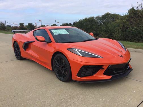 2026 Chevrolet Corvette Stingray w/2LT