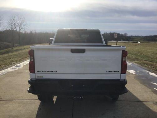 2026 Chevrolet Silverado 2500 Custom