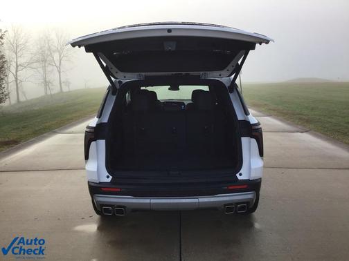 2025 Chevrolet Traverse AWD Z71