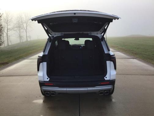 2025 Chevrolet Traverse AWD Z71