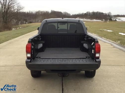 2022 Toyota Tacoma SR