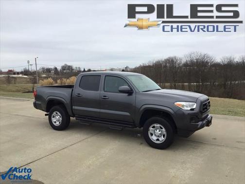 2022 Toyota Tacoma SR