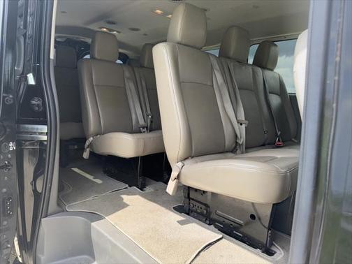2016 Nissan NV Passenger NV3500 HD SL V8