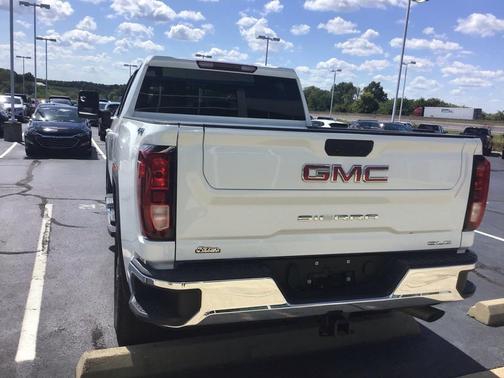 2024 GMC Sierra 2500 SLE