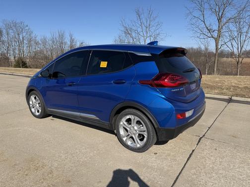 2020 Chevrolet Bolt EV FWD LT