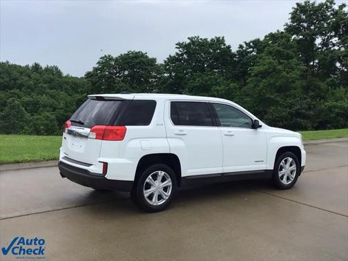 2017 GMC Terrain SLE-1