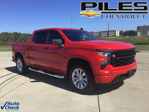 2024 Chevrolet Silverado 1500 Custom