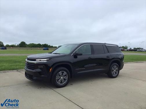 2024 Chevrolet Traverse LS