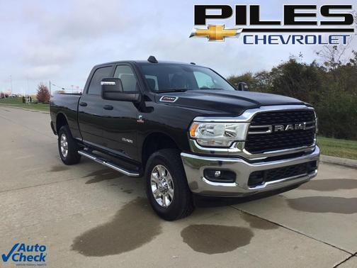 2024 RAM 2500 Big Horn Crew Cab 4x4 6'4' Box