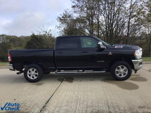 2024 RAM 2500 Big Horn Crew Cab 4x4 6'4' Box