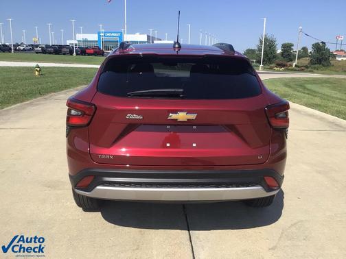 2024 Chevrolet Trax LT