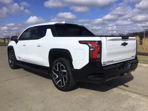 2024 Chevrolet Silverado EV First-Edition RST 4WD