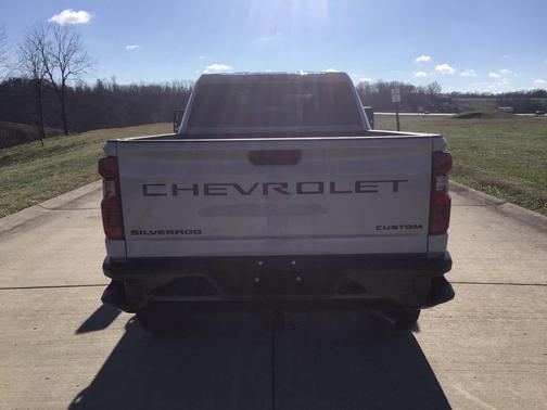 2026 Chevrolet Silverado 2500 Custom