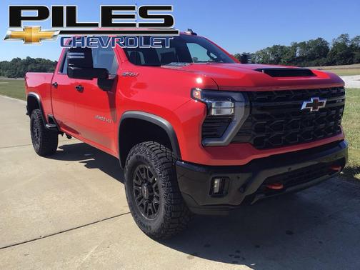 2025 Chevrolet Silverado 2500 4WD Crew Cab Standard Bed ZR2