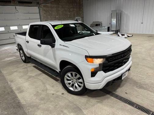 2023 Chevrolet Silverado 1500 Custom