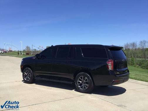 2021 Chevrolet Suburban 4WD Z71