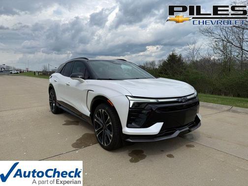 Pearl 2025 Chevrolet Blazer EV SS AWD