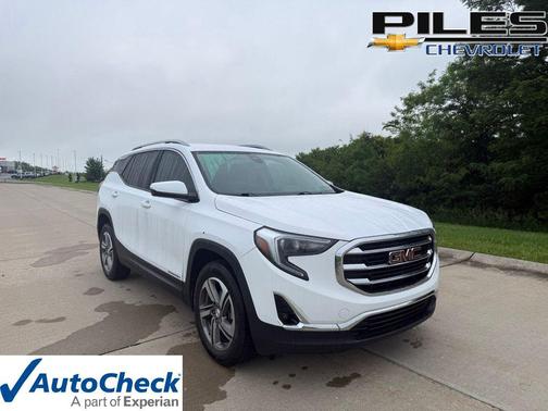 Summit White 2020 GMC Terrain SLT