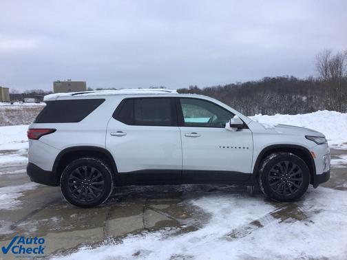 2022 Chevrolet Traverse RS