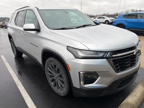 2022 Chevrolet Traverse RS