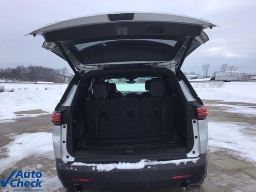 2022 Chevrolet Traverse RS