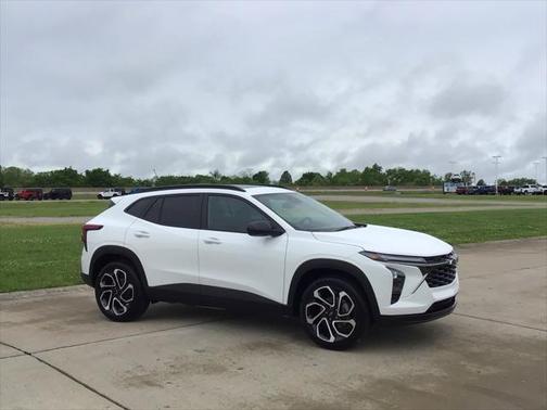 2025 Chevrolet Trax FWD 2RS
