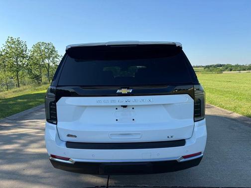Summit White 2026 Chevrolet Suburban LT